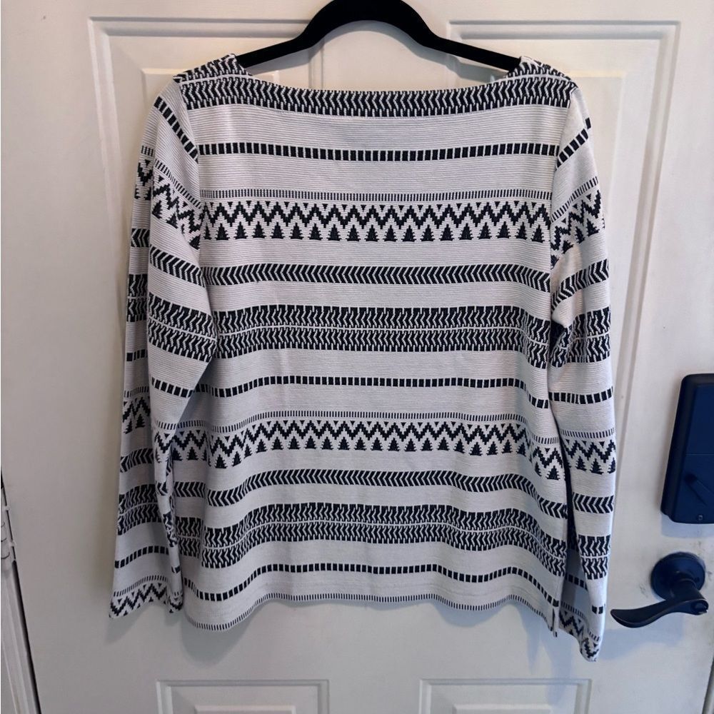 J. Jill Black and Cream Patterned Long Sleeve Top - Picture 5 of 5
